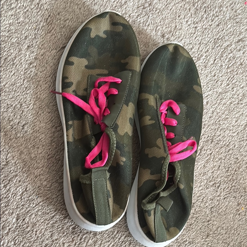 Camouflage Sneakers with Pink Laces